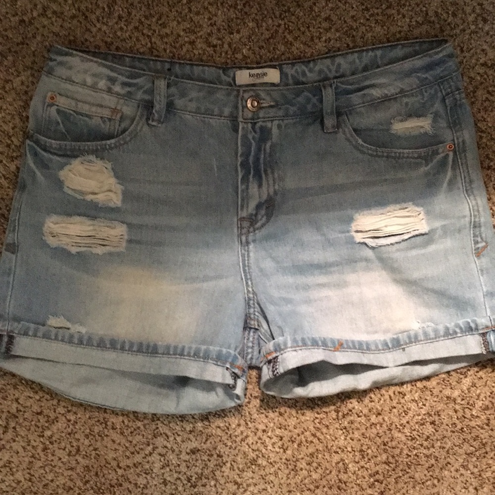 Kensie Boyfriend Shorts